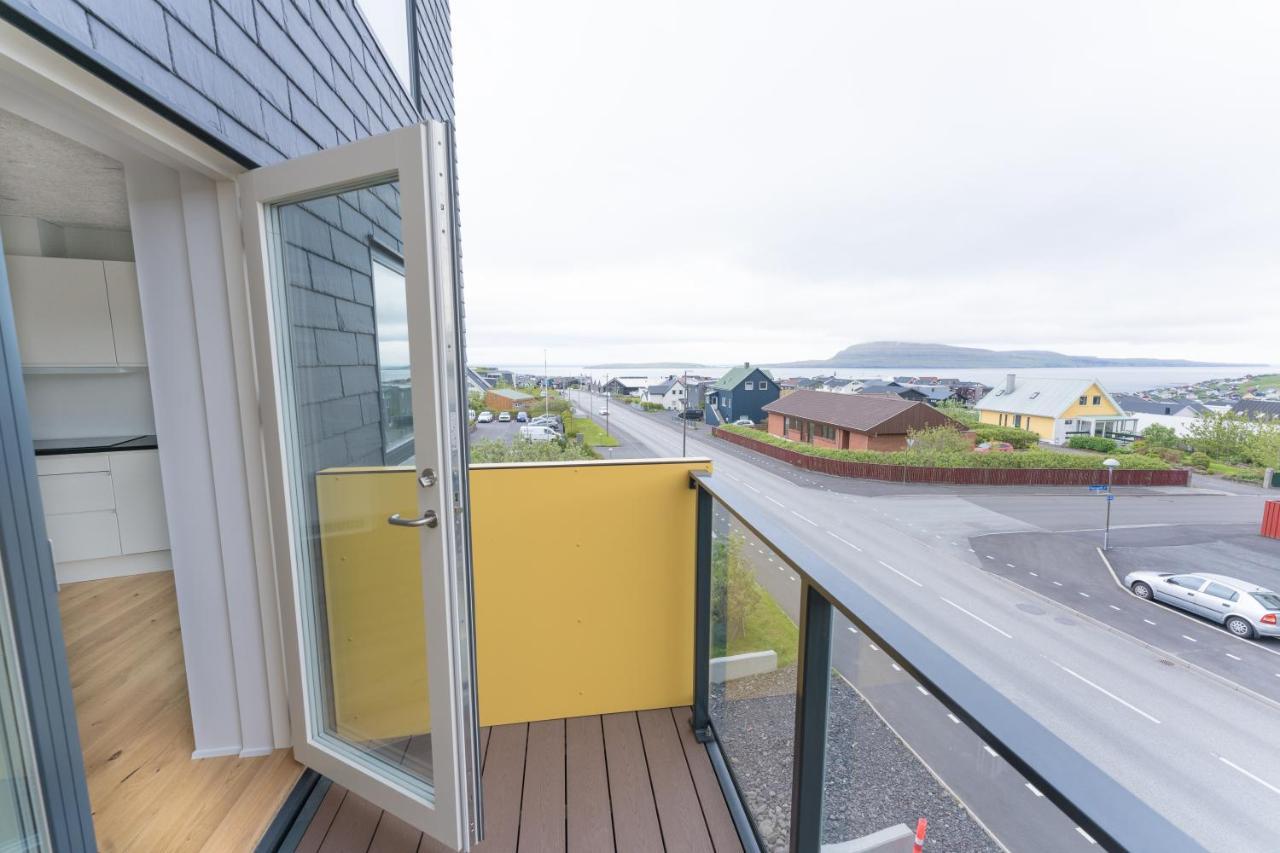 New / Stunning Sea View / Light / 3 Br Apartment Torshavn Bagian luar foto