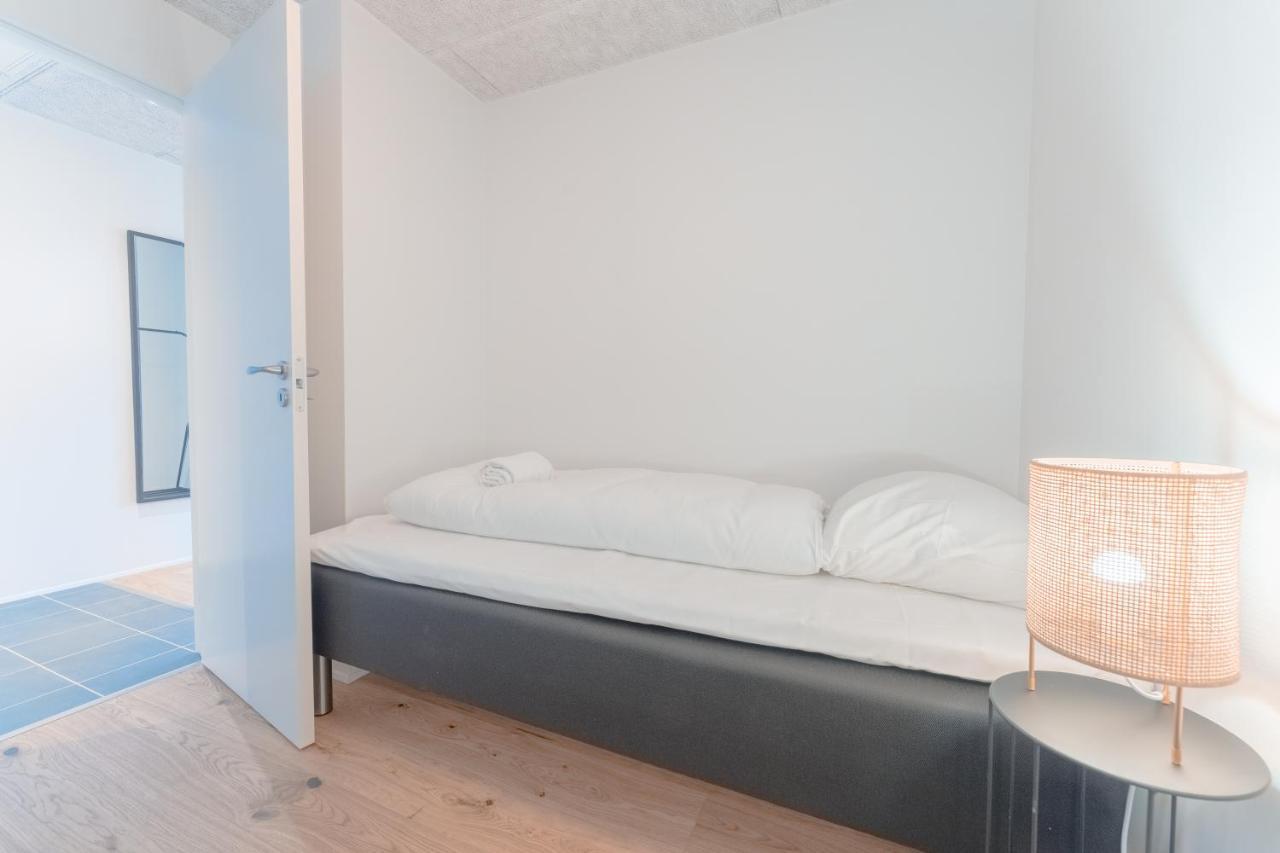 New / Stunning Sea View / Light / 3 Br Apartment Torshavn Bagian luar foto